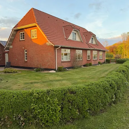 Vestergard Gaestehus Bed & Breakfast